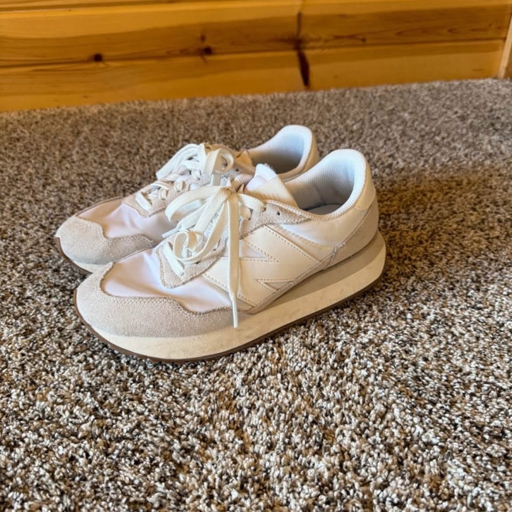 New Balance White and Cream Athletic Shoes